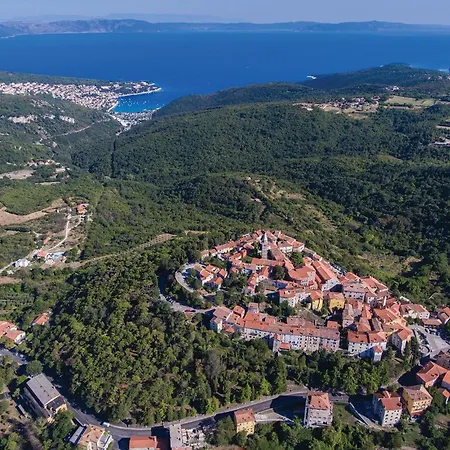 Apartment Beautiful In Labin With Wifi *