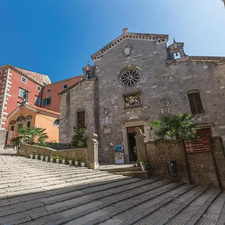 Beautiful In Labin With Wifi Diminici